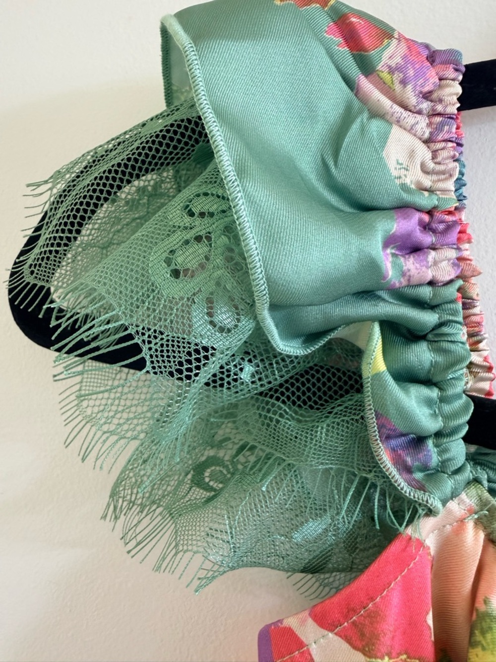 Evolutionary Floral Lace-Trim Corset Crop Top – NWT Size S - Picture 5 of 11